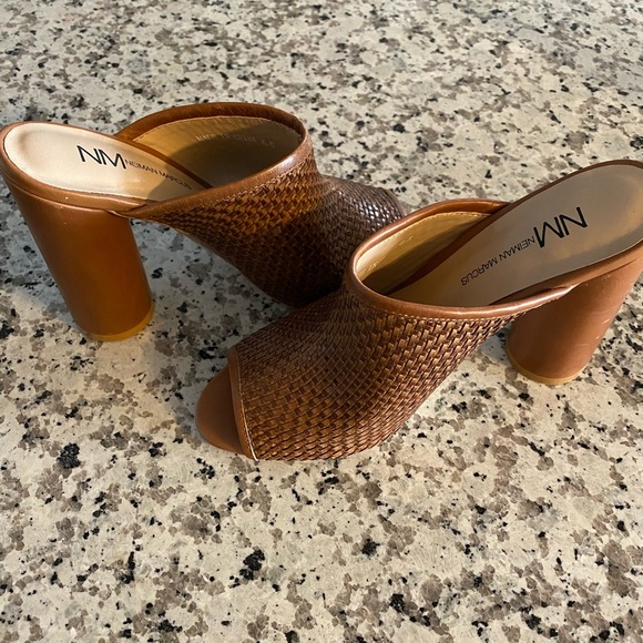 NM NEIMAN MARCUS DRESS SHOES. - Picture 1 of 5